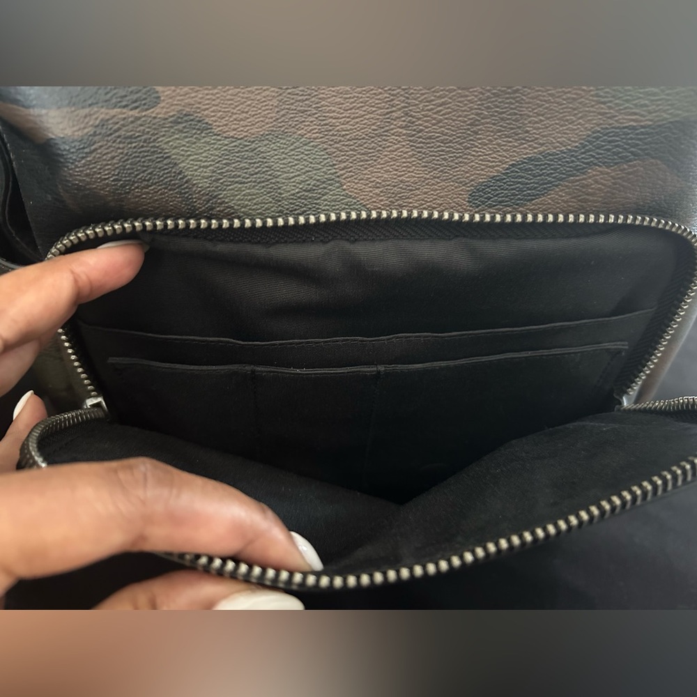 Coach backpack - Picture 5 of 8